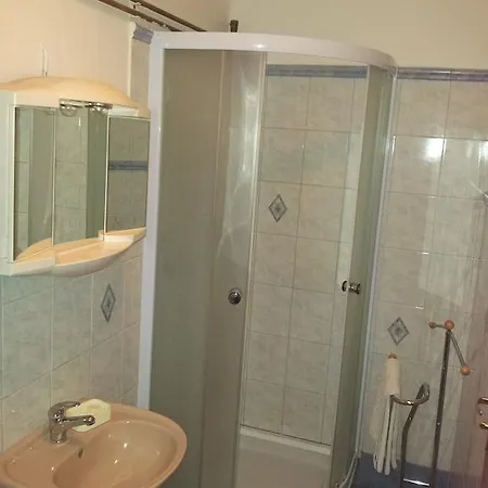 Mensik Guest house 3*