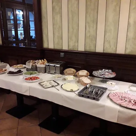 Mensik 3* Kromieryż